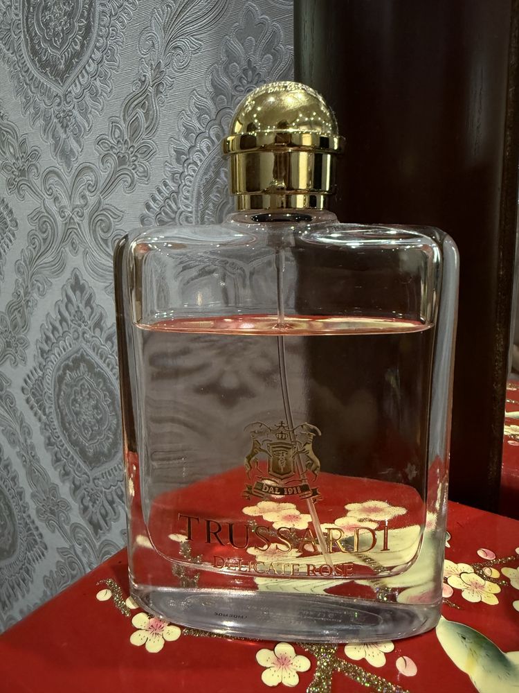 Туалетная вода Trussardi Delicate Rose