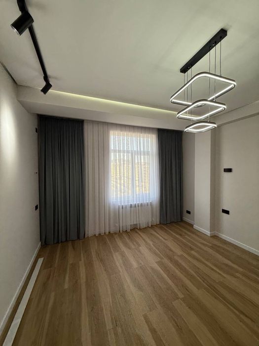 /МУлугбек Паркент Плаза 3/10/14 //88м2  с кадастром и с ремонтом