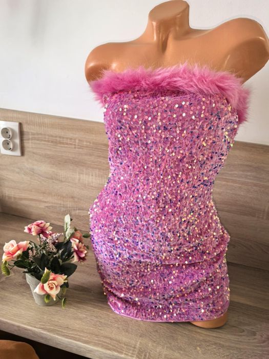 Rochie eleganta mărimea M