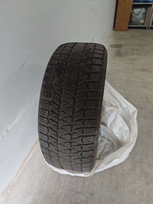 Зимни гуми Bridgestone Blizzak WS90, 215/55 R17