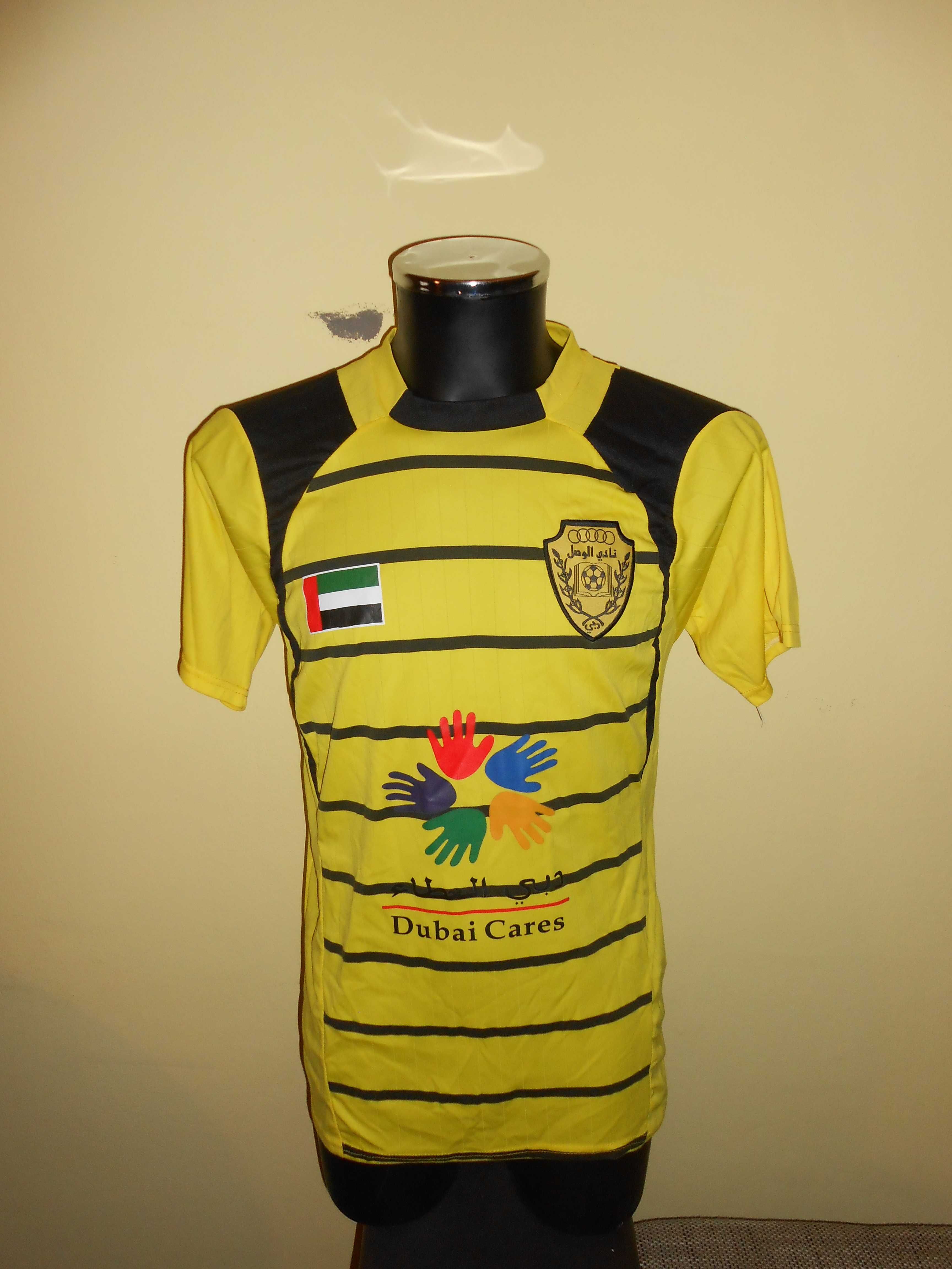 tricou de fotbal al wasl emiratele arabe marimea M nou