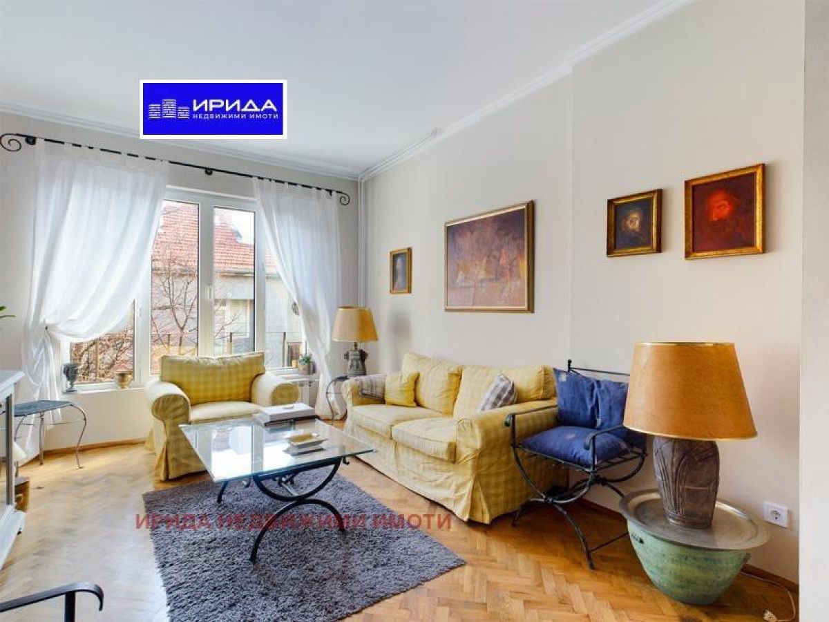 Продава се Тристаен апартамент в София, Център - 110 кв.м за 4000 €/кв.м - Снимка #2