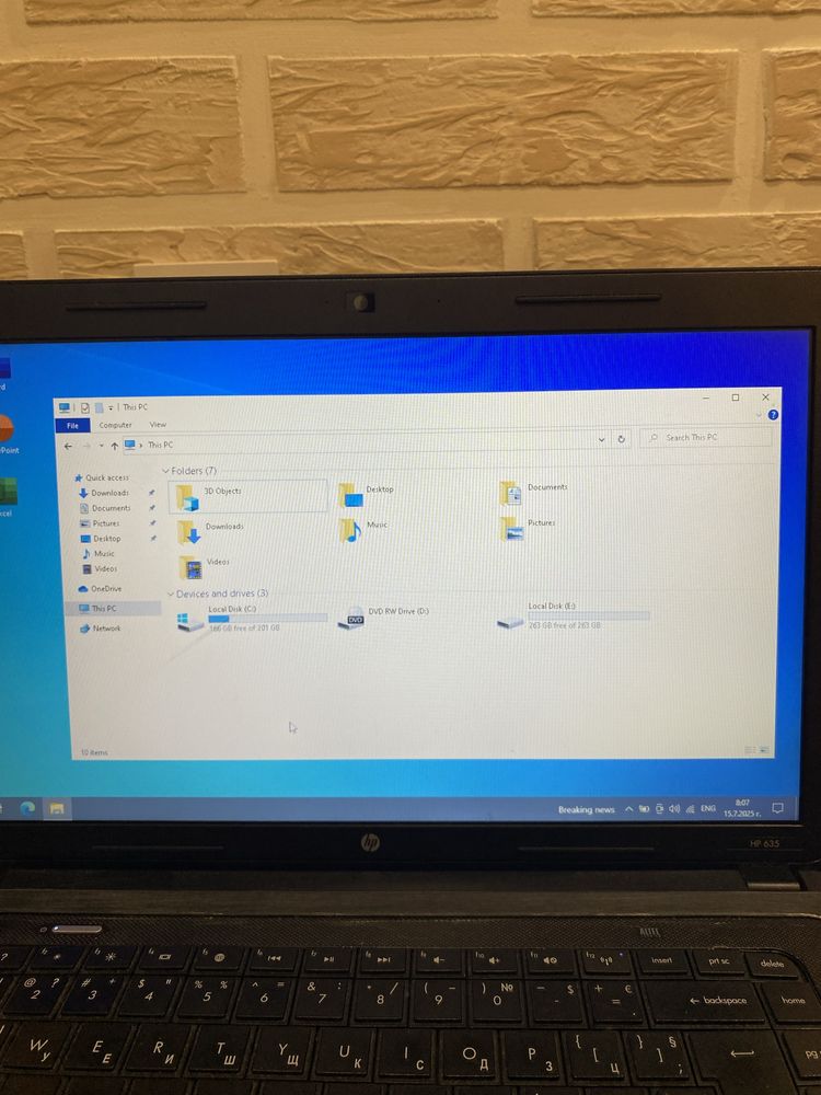 Лаптоп HP 635 с козметнични забележки