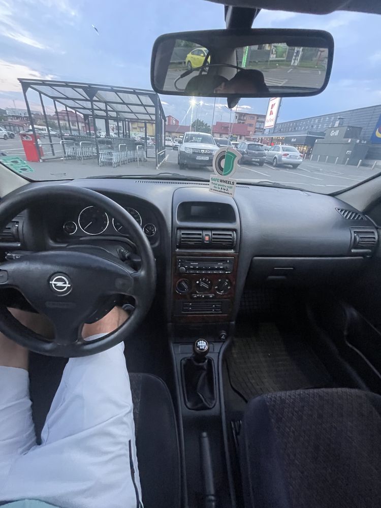 Opel Astra G sedan 1.8 16v, 116 CP