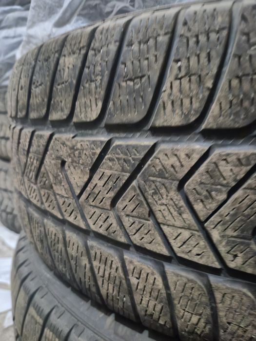 Зимняя резина 235 55 на 19 Firelli комплект