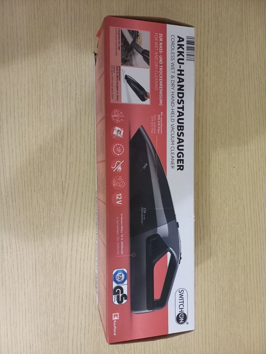 Aspirator portabil de masina