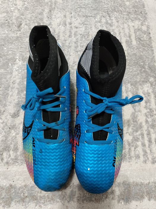 Продам бутсы в хорошем состоянии