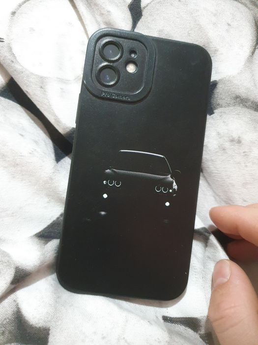 Schimb 2 telefoane pe 1 mai bun