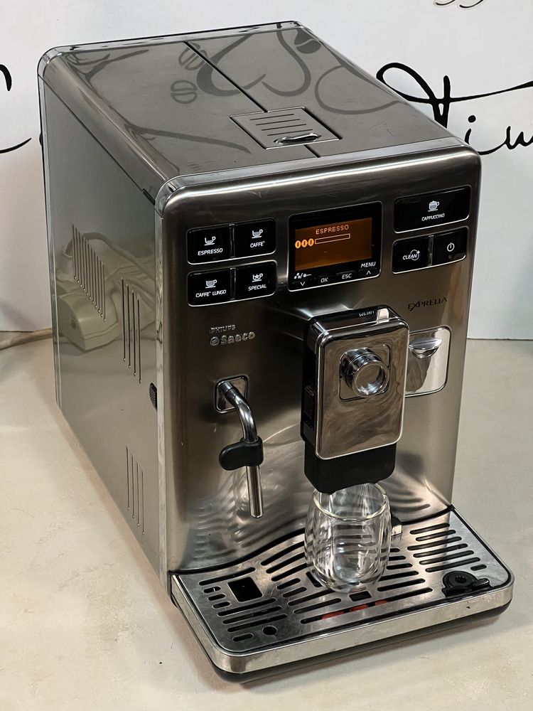 Кафемашина кафе автомат Saeco exprelia с гаранция