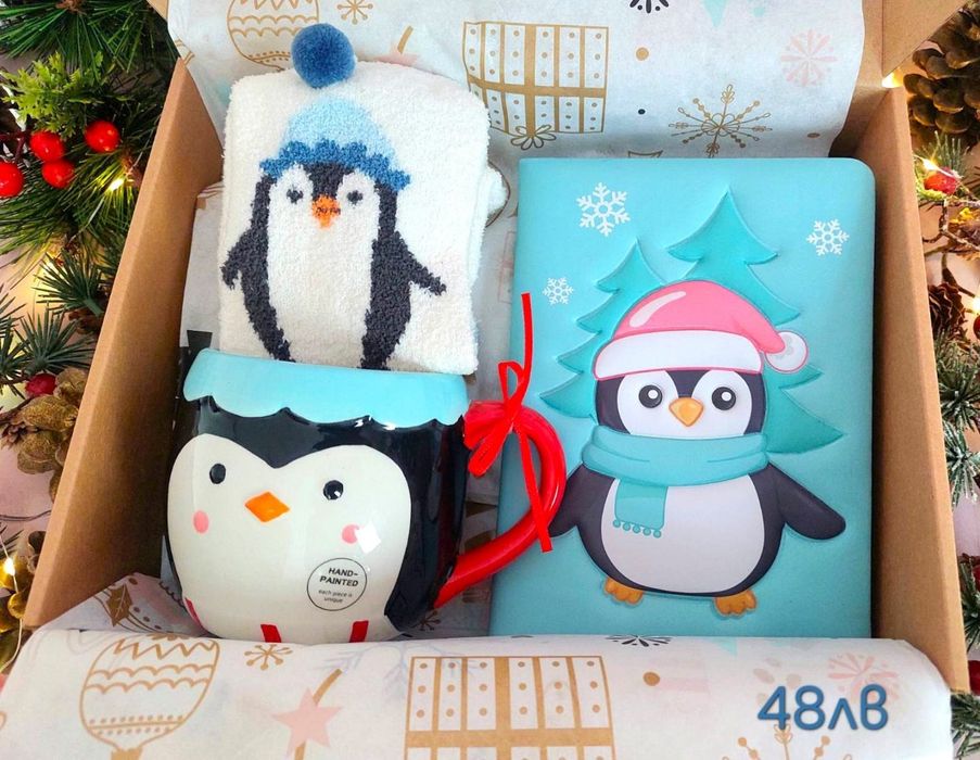 Коледни подаръчни кутии