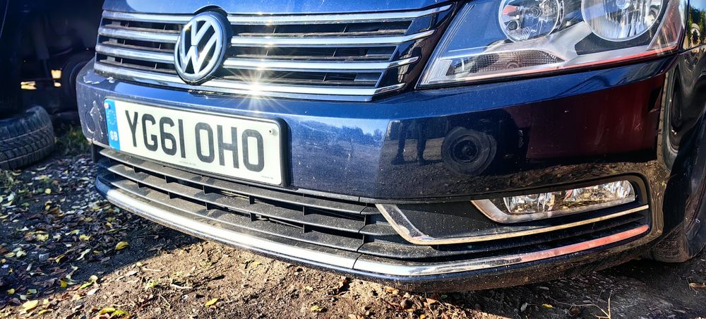 Предна броня Vw Passat B7