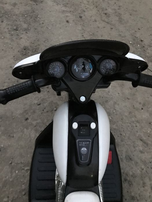 Tricicleta Electrica Police