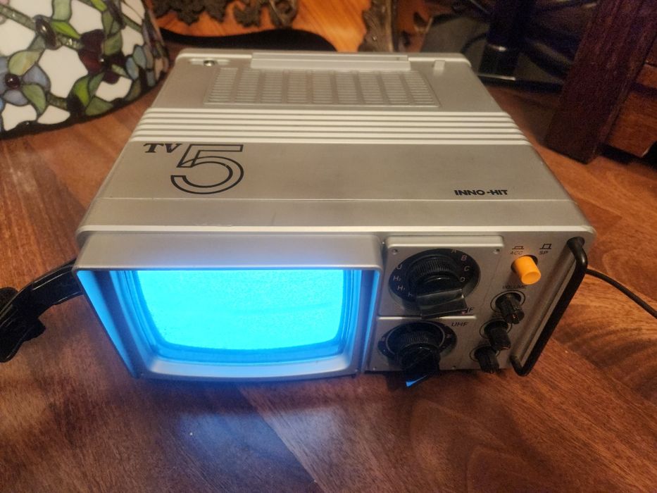 Televizor mic portabil  cu tub