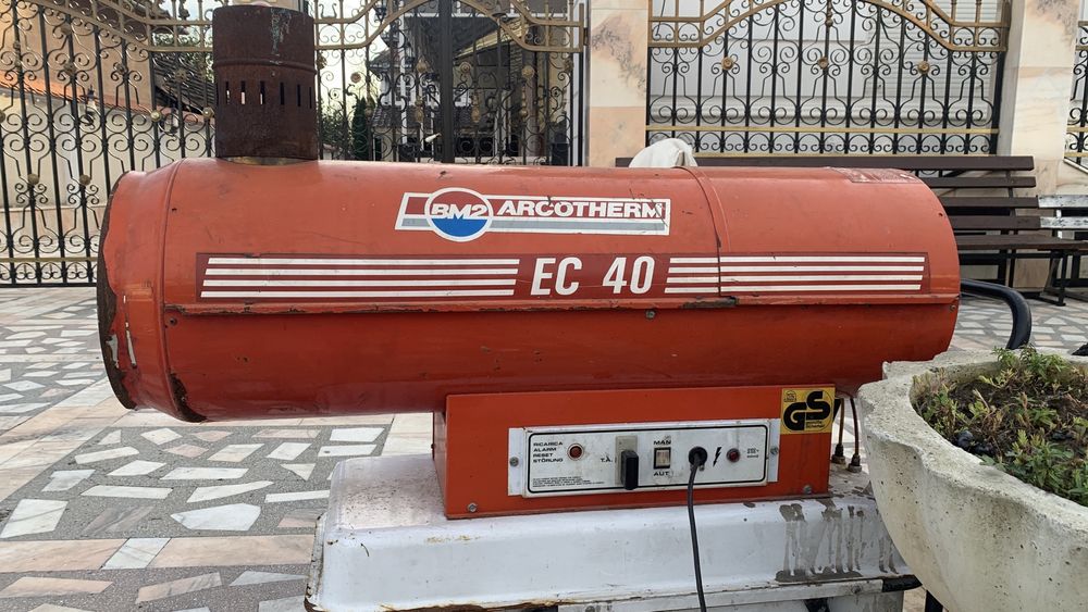 Generator de aer cald, incalzitor Biemmedue Arcotherm EC 40, motorina