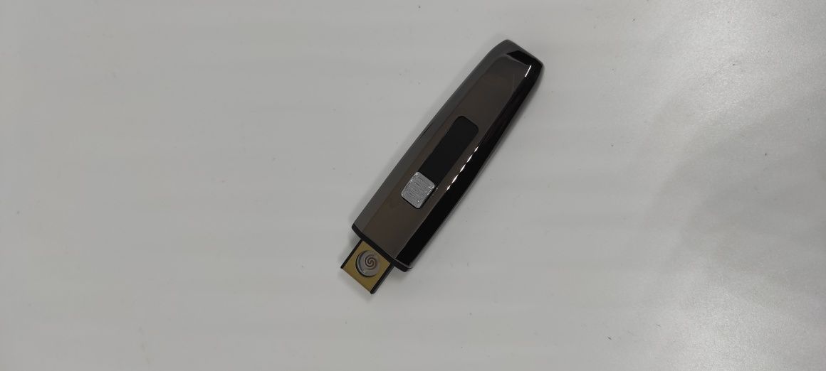 Зажигалка,заряжаемая от  USB