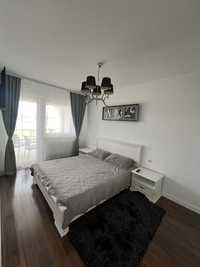 Inchiriez apartament