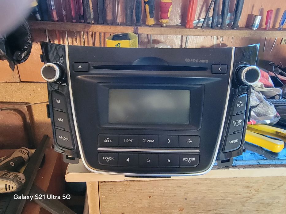 Штатный магнитола