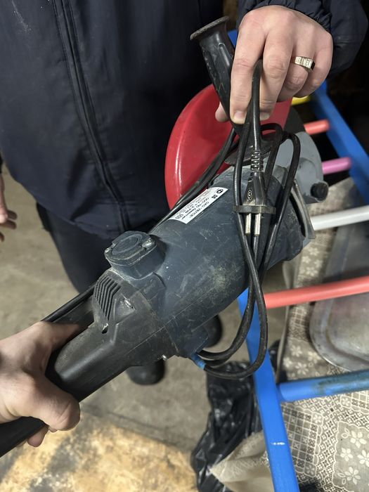 Болгарка ЛЕПСЕ 230