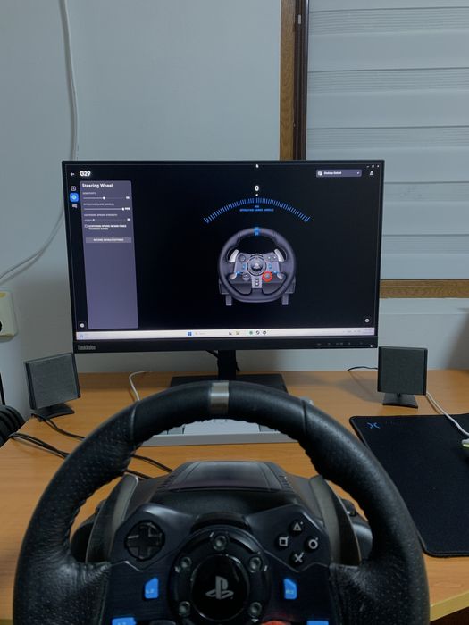 Волан Logitech G29 с допълнително кормило