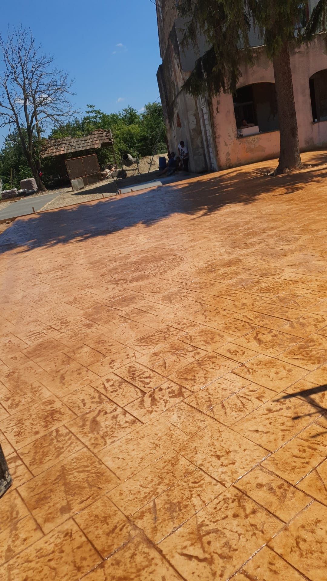 Beton..amprentat..și..elicopterizat