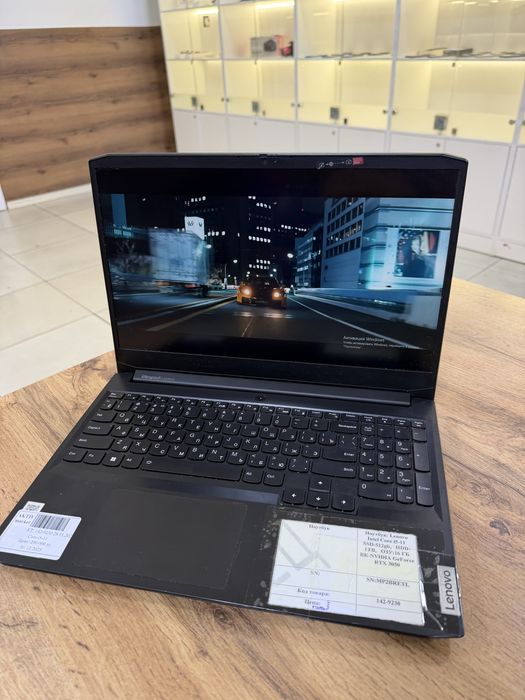 игровой ноутбук Lenovo