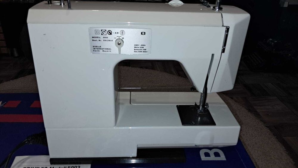 Mașină de cusut nemțească
