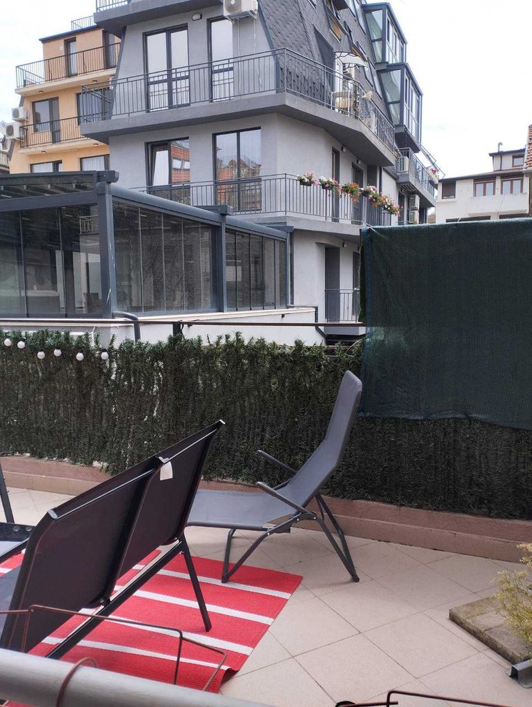 Продава се Тристаен апартамент в Варна, Гръцка махала - 86 кв.м за 3431 €/кв.м - Снимка #18