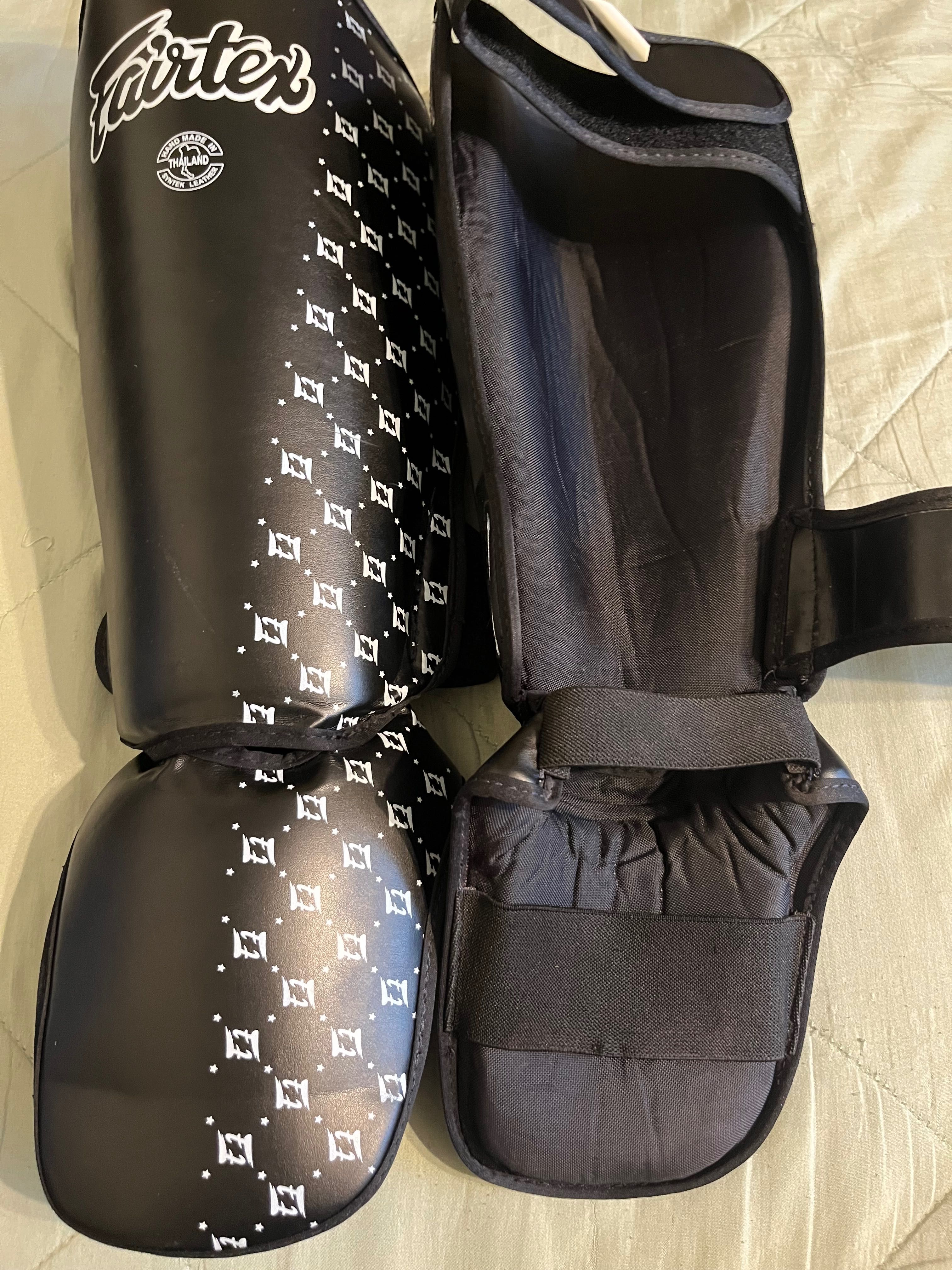 Протектори Fairtex за кикбокс