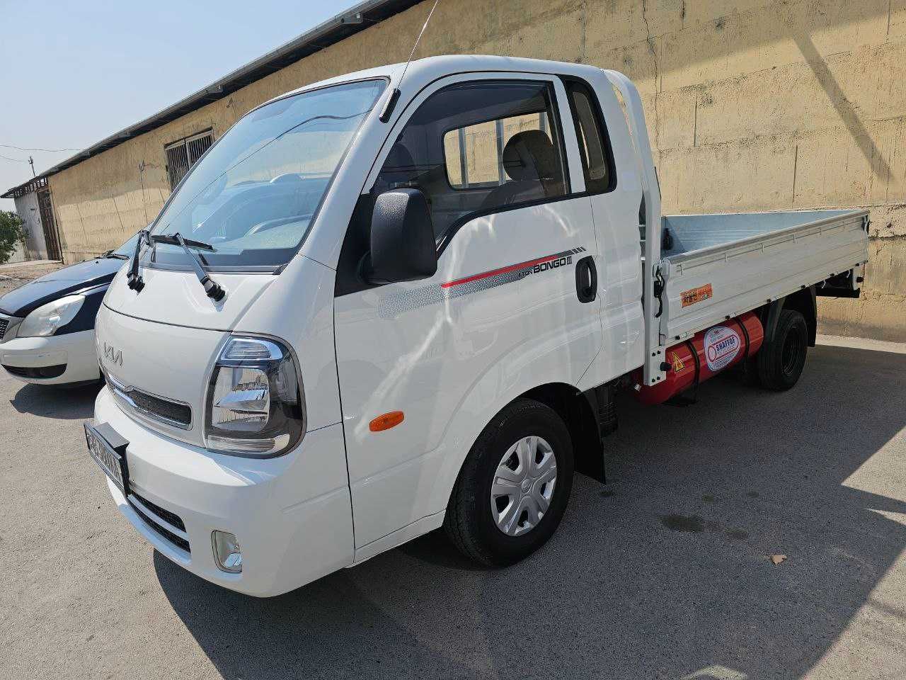 Kia bongo Сотилади
