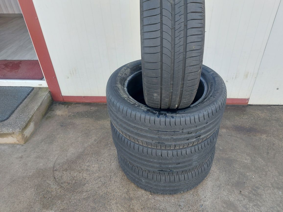 125 lei bucata! Set anvelope VARA 205 55 16 Michelin