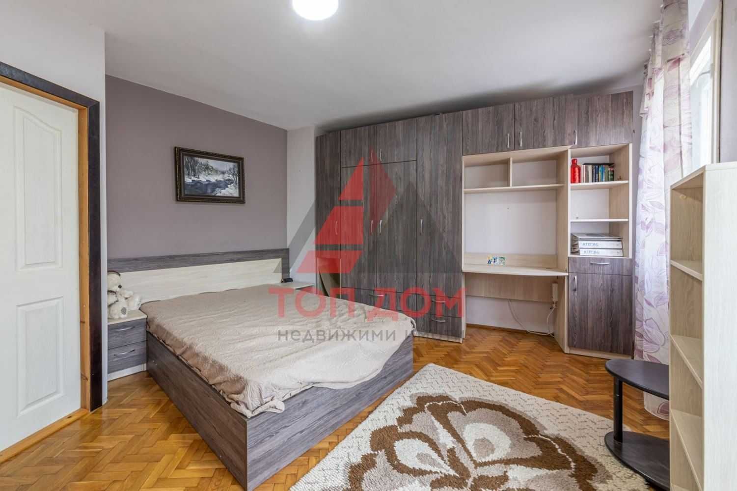 ЕКСКЛУЗИВНО! Тристаен! кв.Бриз! Площ 90кв.м.! На две нива! Код 6996