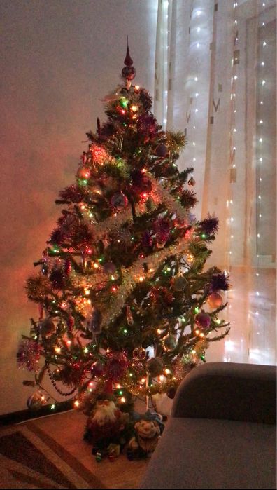 Елка искуственная