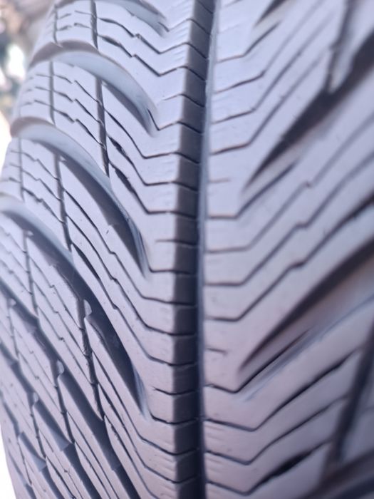 265/40/20 Michelin Дот 2122