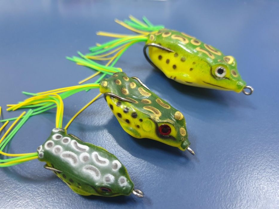 Naluci silicon tip frogs