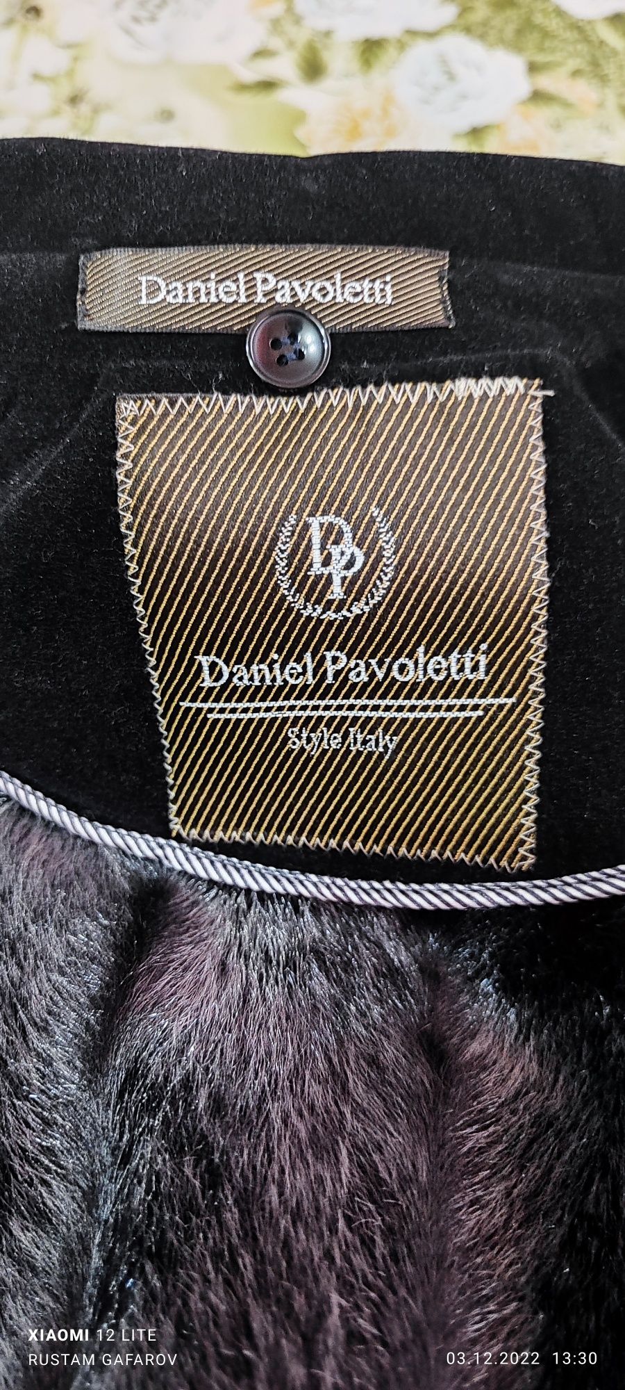 Продаётся пальто Daniel Pavoletti. Замшевая. НОВЫЙ.