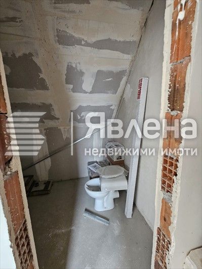 Продава се Двустаен апартамент в Варна, Владислав Варненчик - 122 кв.м за 1100 €/кв.м - Снимка #2