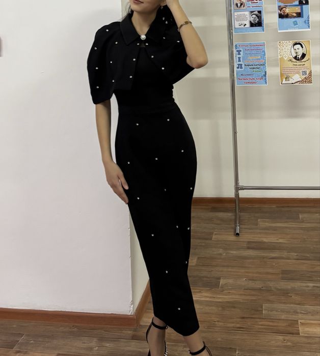 Этикеткамен новый,бір ақ рет киілген 25 ке алдым 10 ға беремін