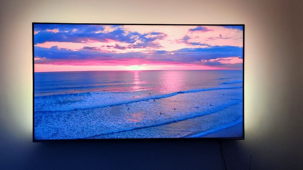 TV Philips Ambilight The One 176 cm smart