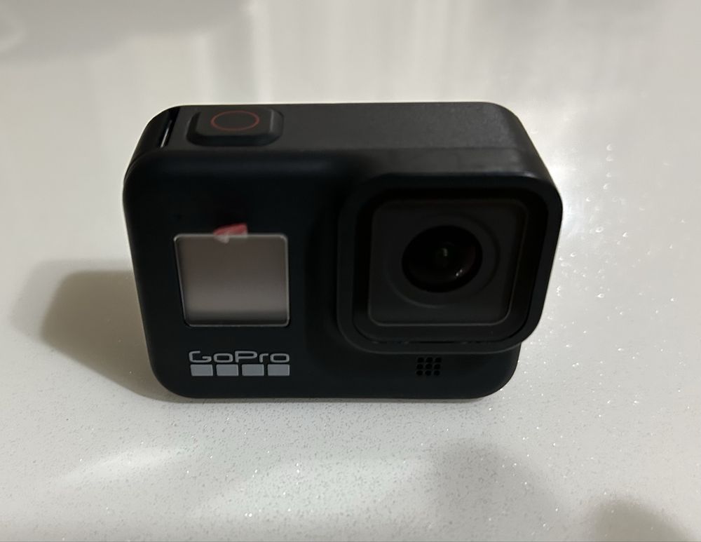 Камера Go pro 8 black срочно продается!