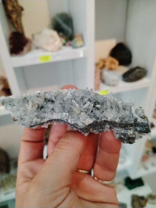 Планински кварц с халкопирит от Мадан