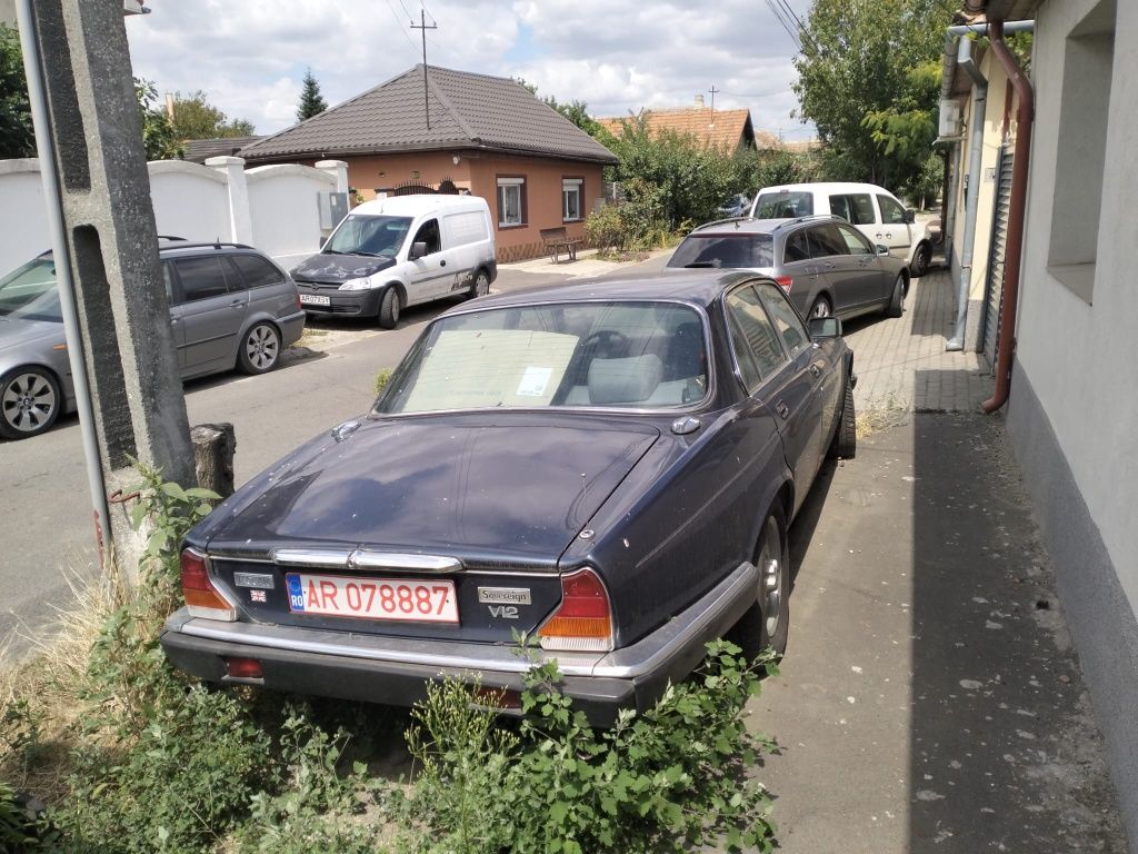 Vând jaguar xj6 an 1987 4.2 L