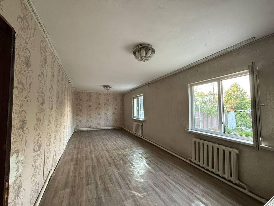 Продаётся дом    .