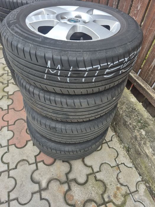 Jante Aliaj Skoda pe 15 un set 5x112 pe 18 si un set Bmw pe 16