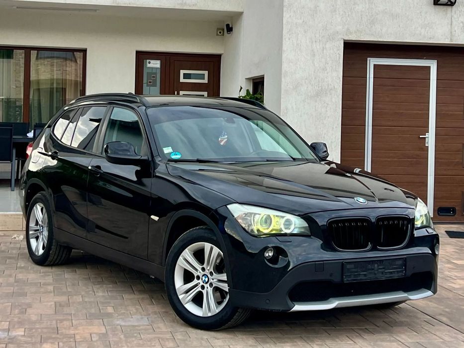 BMW X1 2,0-177Cp/ Automata/Bi-xenon-Incalzire scaune-Navi-Accept Variante