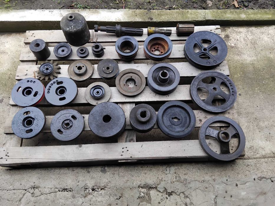 Продавам NISAN  Bluebird  1,6  SLX  Benzin газ 5 ск.Т 12  ЗАМЕНЯМ