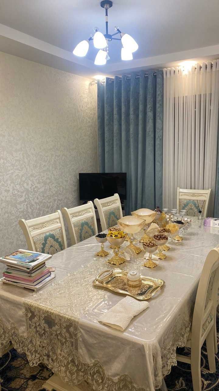 Мебель, стол , стул