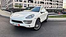 Vand Porsche Cayenne 3.0tdi 239cp 4x4 xenon navi piele Bose pdc inc sc