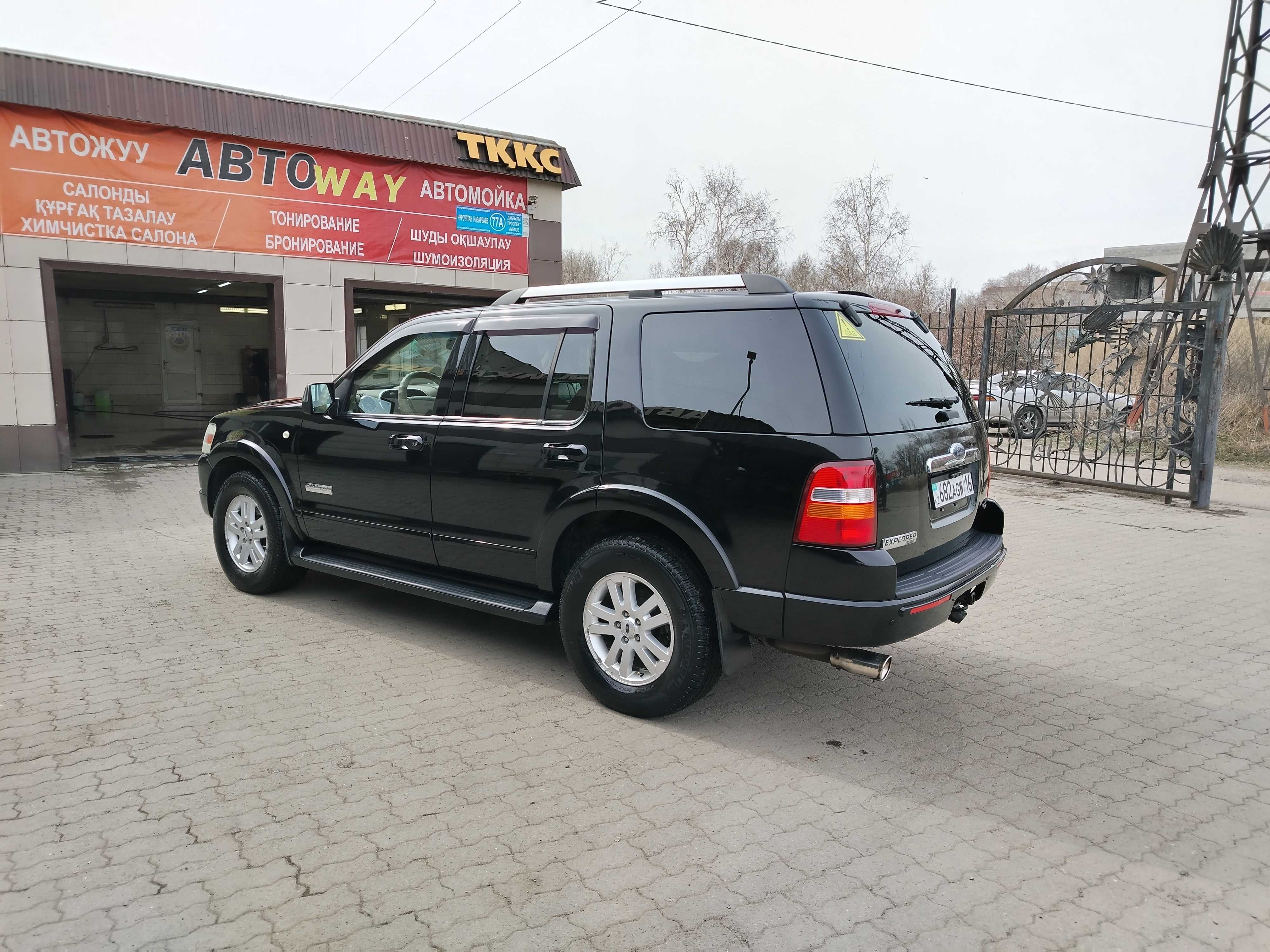 Ford Explorer 2007г. Настоящий рамный американский внедорожник