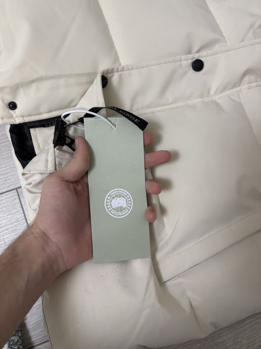 ‼️REDUCERE‼️Canada goose geaca marimea S M L