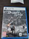 Vând joc demon's souls pentru ps5